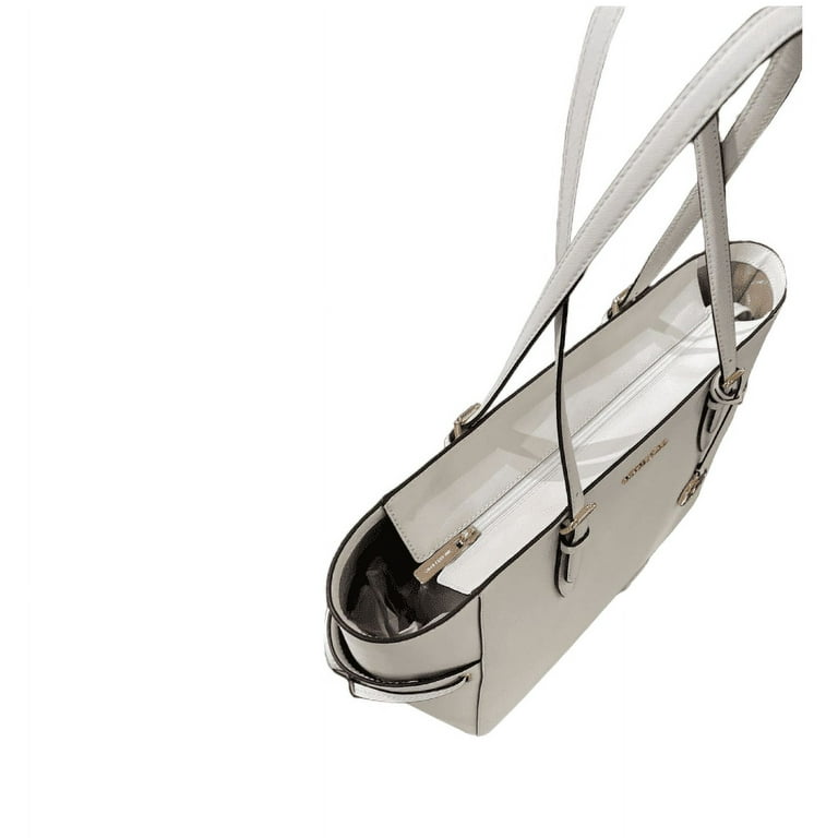 シェリーページ Michael Kors Sheila Small Black Vegan Leather Crossbody