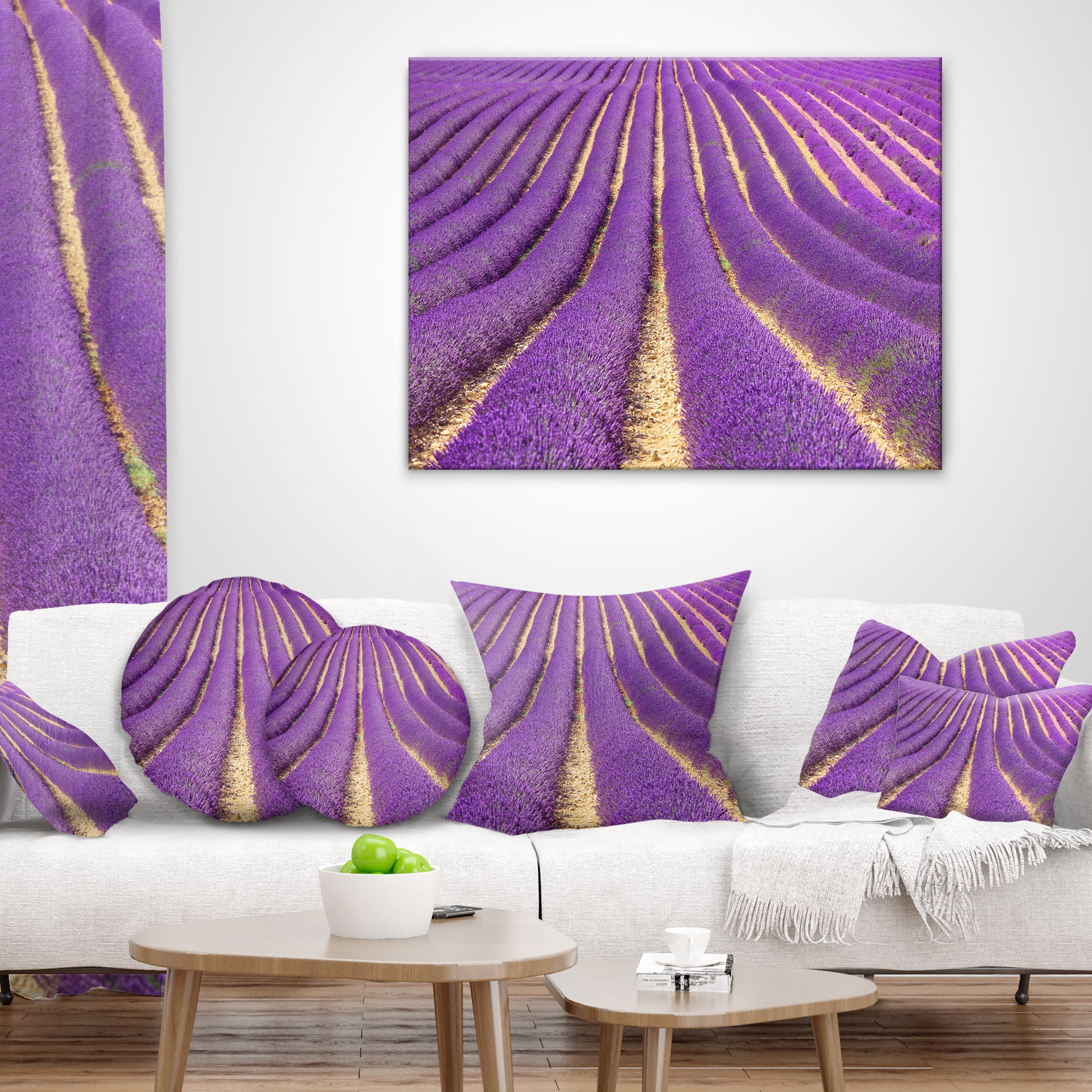 Designart Beautiful Pattern of Blooming Lavender - Flower Throw Pillow - 16x16