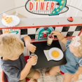 thumbnail image 2 of Melissa & Doug Restaurante Estrella de Madera de Doble Cara Espacio de Juego, 2 of 5