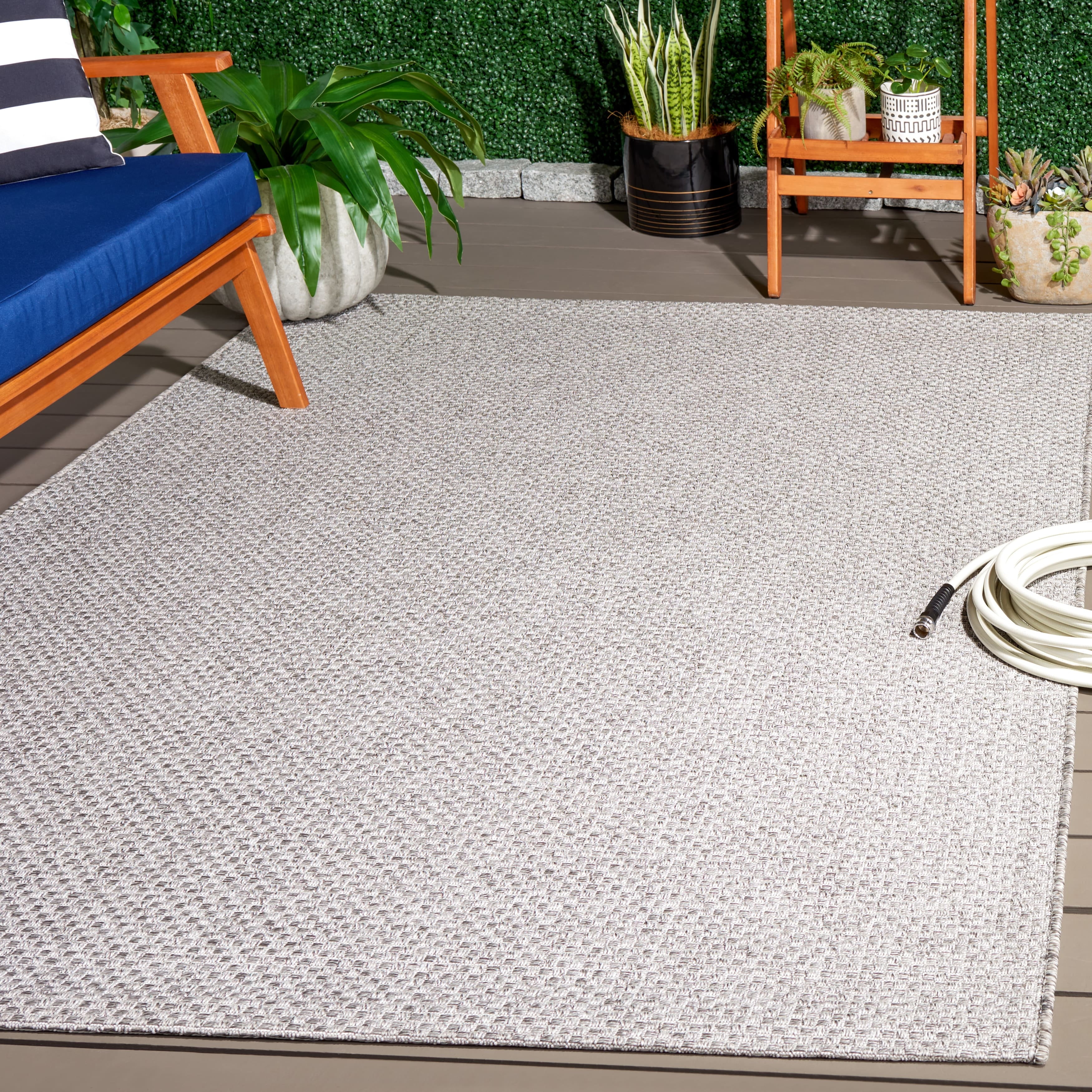SAFAVIEH Sisal All-Weather Ophelia Solid Indoor/Outdoor Area Rug, Ivory, 4' x 6'