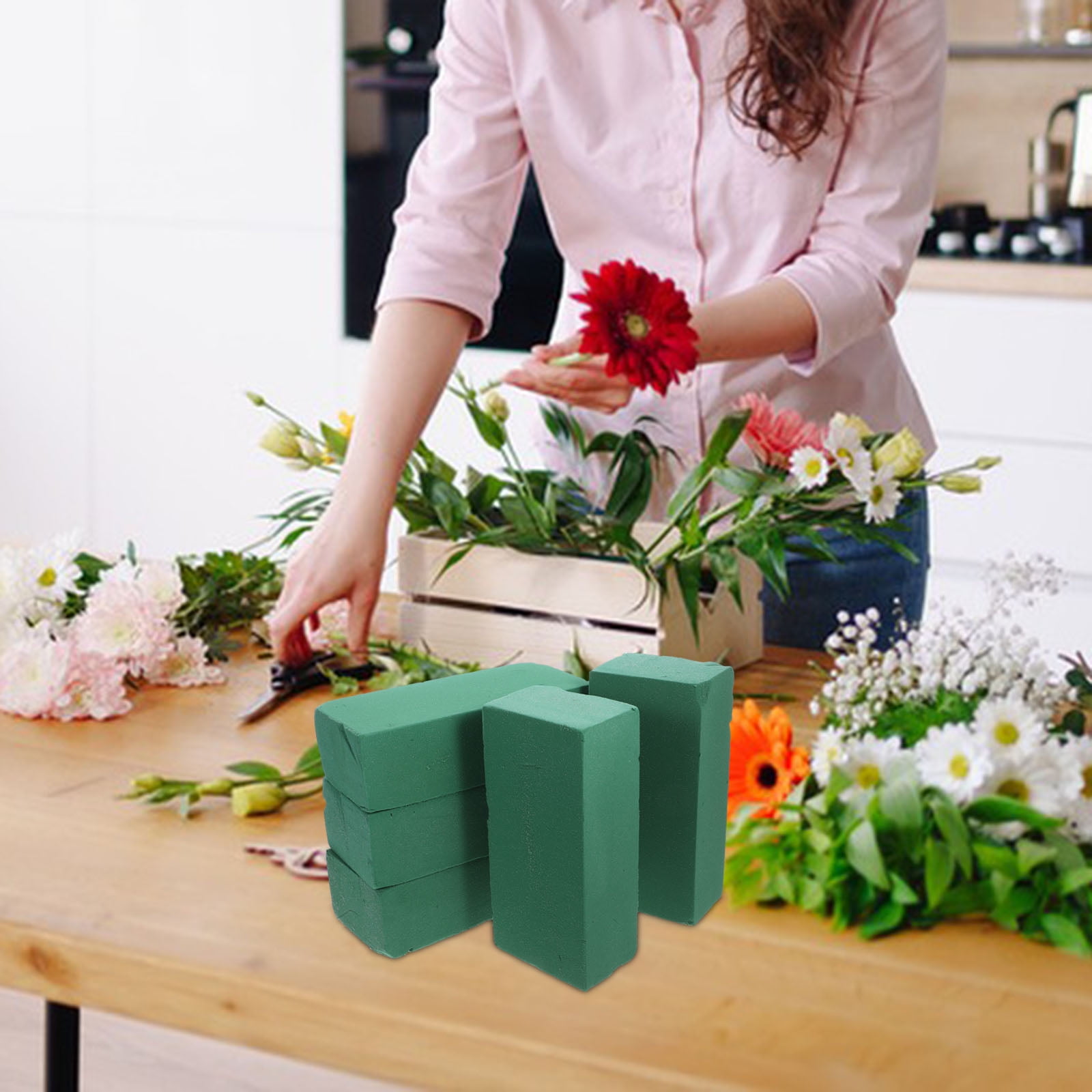 LOLIPPYY Green Floral Foam Base for Flower Arrangements with Water Absorbent Mud for Blooms