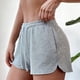 thumbnail image 4 of Pantalones Cortos de Pijama de Punto Gofre para Mujer, Suaves, con Cordón Ajustable, Informales, para Hacer Ejercicio y con Bolsillos. Gris L, 4 of 8
