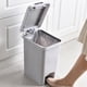 thumbnail image 4 of Matsuzay Presione o pise la tapa del bote de basura - Conveniente e higiénico Triturador de basura Vestíbulo PP Cocina Bote de basura Cocina Suministros de limpieza para el hogar pálido 8L, 4 of 6