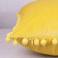 thumbnail image 2 of Fundas decorativas para cojines con pompones Partículas suaves Fundas para cojines sólidos de terciopelo 12 X 20 para sofá Dormitorio Coche, paquete de 2, amarillo JFHHH pequeña, 2 of 5