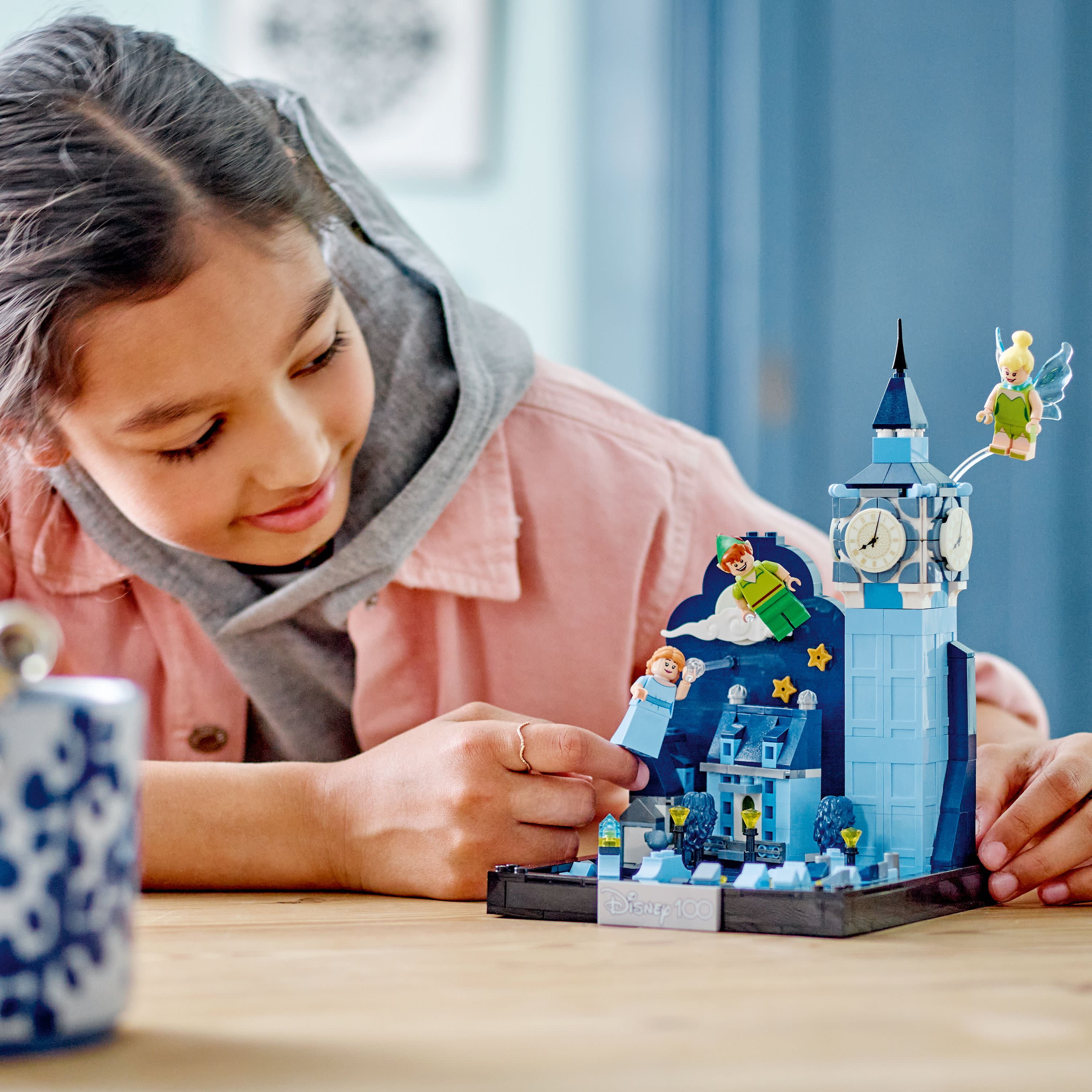 LEGO Disney Peter Pan & Wendy’s Flight over London 43232 Never-Grow-Up Building Set, Disney’s 100th Anniversary Toy Celebrates Childhood Imaginations, Great Disney Gift for Kids 10-12 Years Old