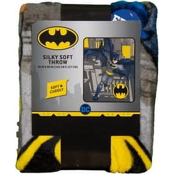 Batman Kids Silky Soft Plush Throw Blanket, 40" x 50"