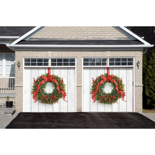 7' x 8' Green and Red Christmas Wreath Split Car Garage Door Banner