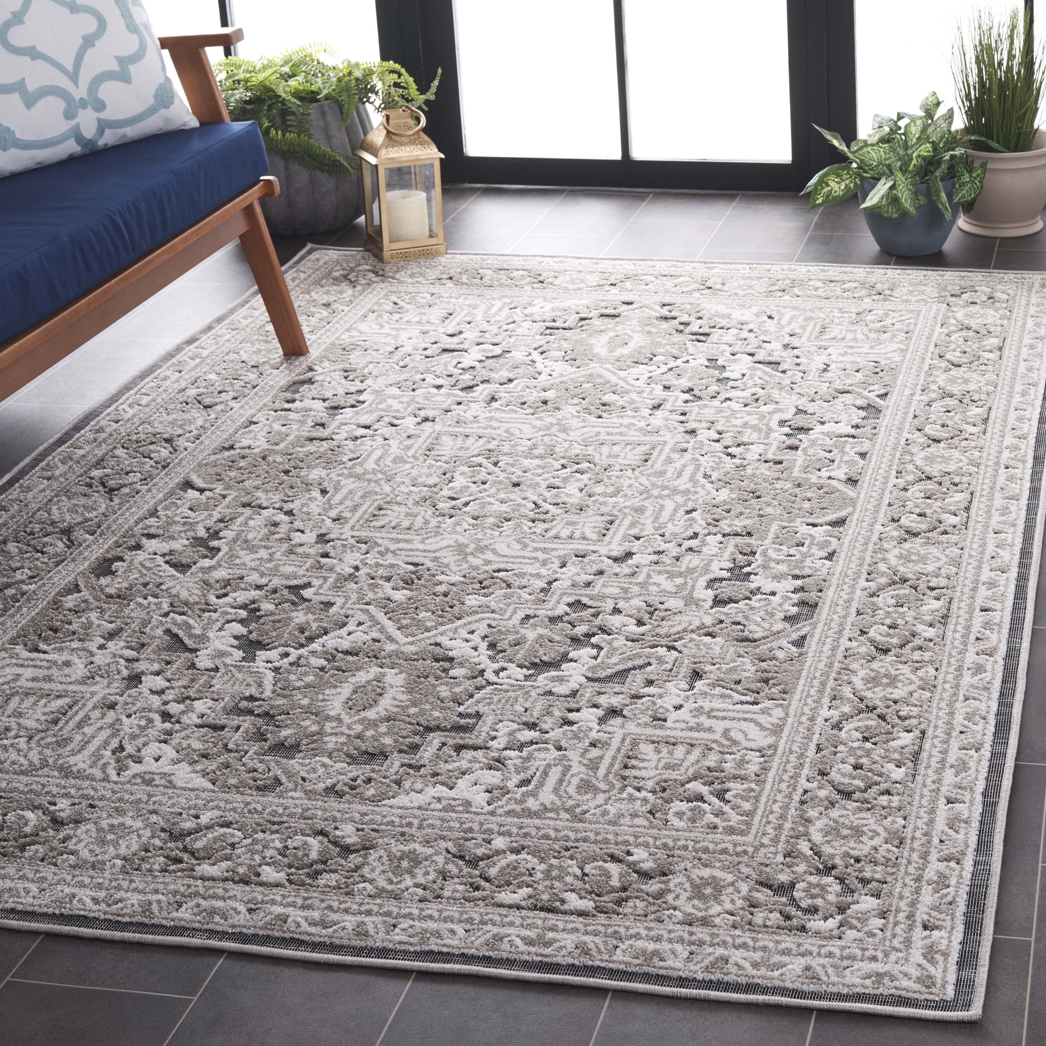 SAFAVIEH Cabana Joshua Medallion Indoor/Outdoor Area Rug, Grey/Ivory, 4' x 6'