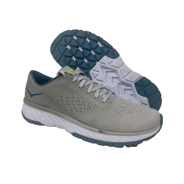 hoka w cavu 2
