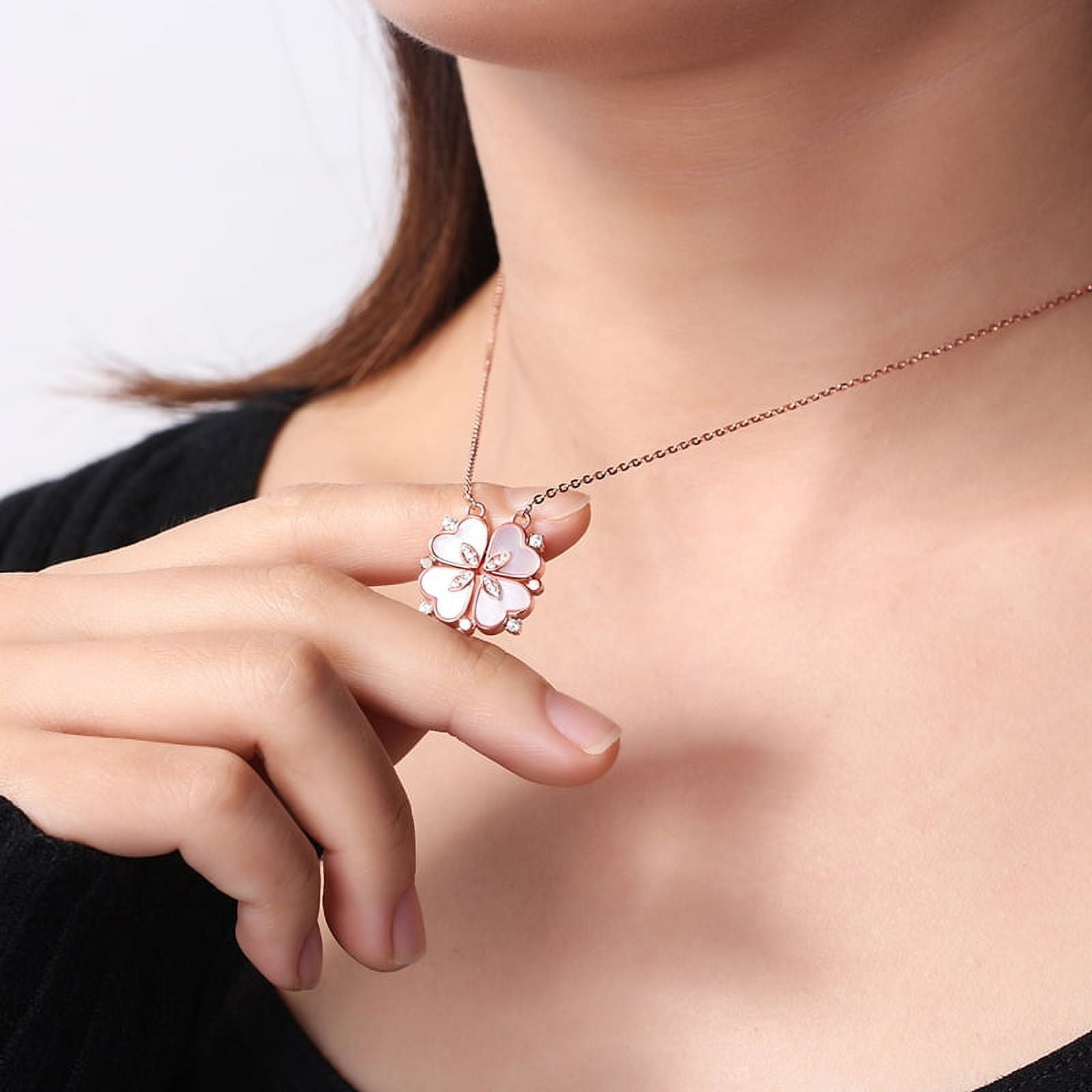 Four-Leaf Clover Transform to Four Hearts Magnetic Pendant Necklace