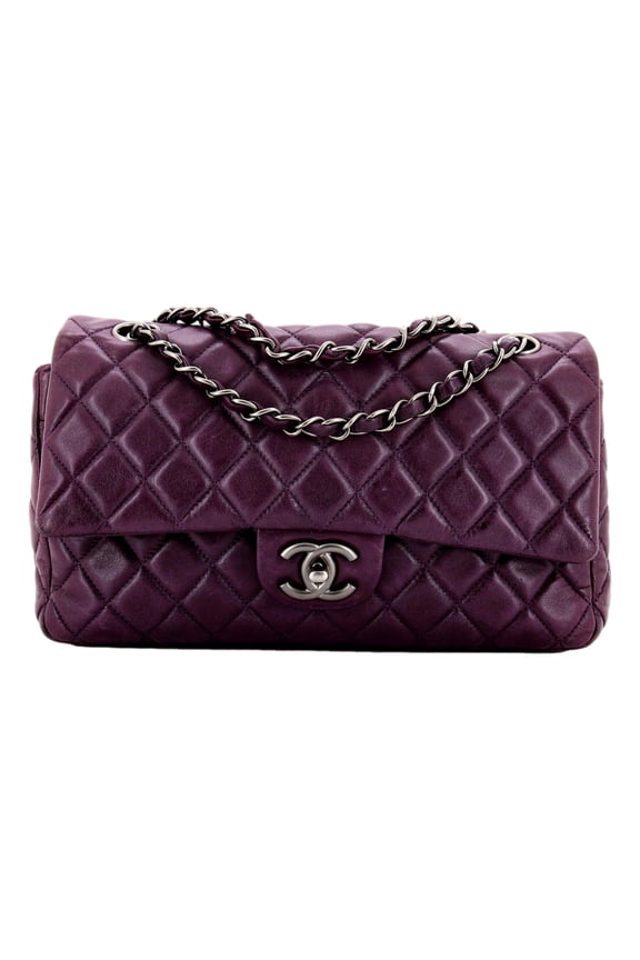 Pre-Owned Chanel Classic Flap Purple Soft Lambskin Chain Shoulder Bag