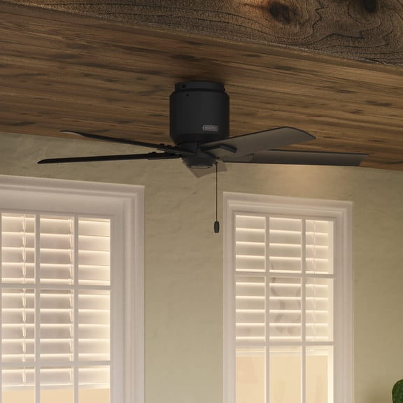 Restored Hunter Fan 44 inch Low Profile Matte Black Outdoor Ceiling Fan with 5 Blades and Pull Chain (Refurbished)