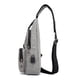 thumbnail image 2 of Bolso bandolera para hombre, bolso de pecho con carga USB y puerto para auriculares en color gris, mochila de viaje unisex, 2 of 5