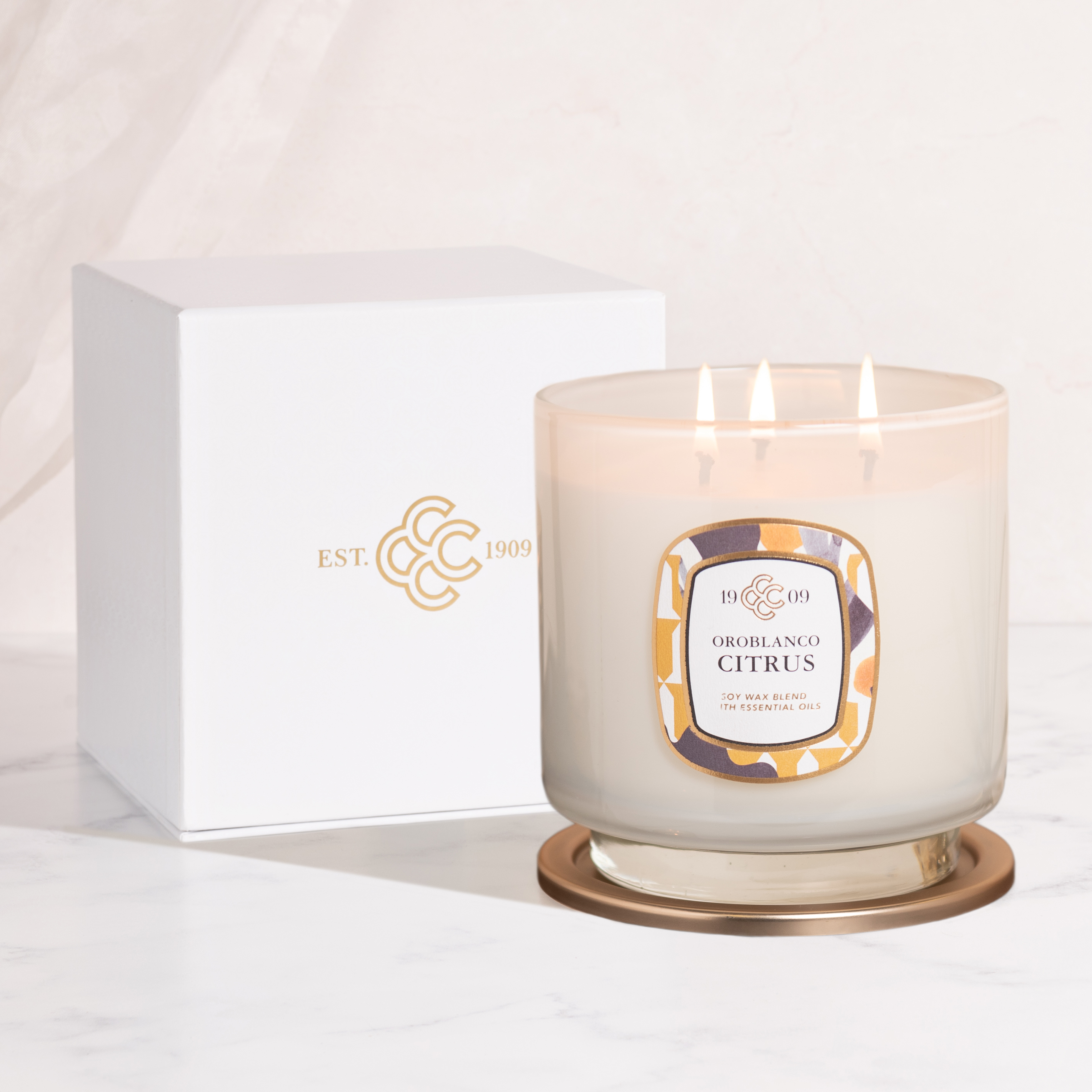 Colonial Candle 1909 Oroblanco Citrus Scented Jar Candle, 3 Wick, 20 oz, 80 Hours Burn, Fruity