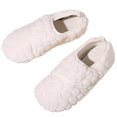 thumbnail image 1 of Pantuflas de felpa con punta cerrada Pantuflas Planas Térmicas Antideslizantes Fuzzy Cálidas para Hombres Mujeres (44-45) Blanco Ndcxsfigh Tenis De Mujer Tenis De Hombre, 1 of 8