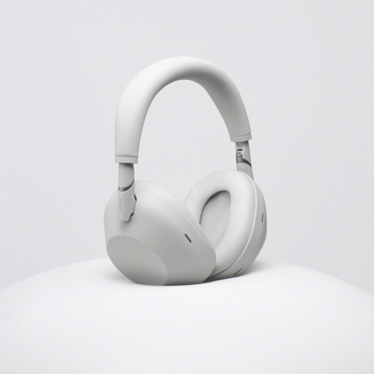 Sony WH-1000XM6 Wireless Noise Cancelling Over Ear Headphone