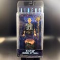 thumbnail image 3 of Figura de acción Alien vs. Predator, modelo de mano, líder de medio cuerpo alienígena de la quinta ola de NECA, 3 of 5