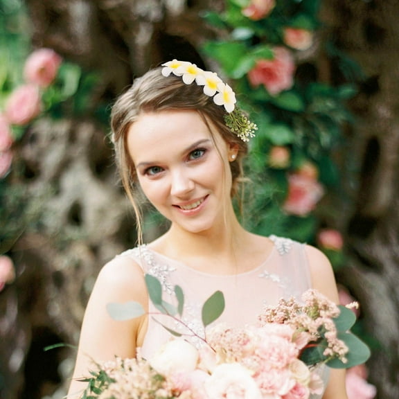 COMPUKAS 2Pcs Summer Hair Clip Beach Party Hair Accessories Plumeria Flower Hair Comb Multi Plastic