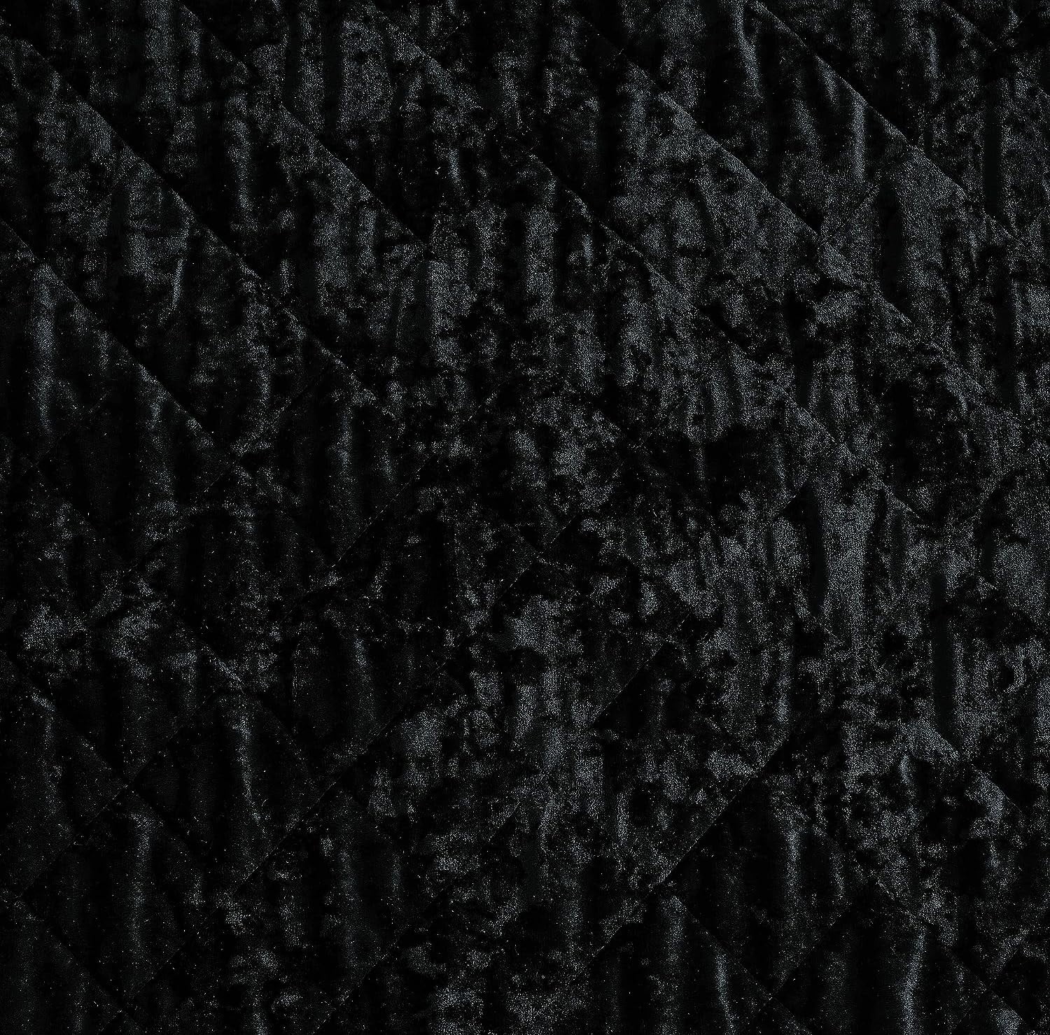 Chezmoi Collection Lux Black Velvet Quilt Queen Set, 3-Piece Lush Plush Distressed Velvet Bedding All Season Lightweight Bedspread Brushed Microfiber Reverse with Diamond Stitch Quilting