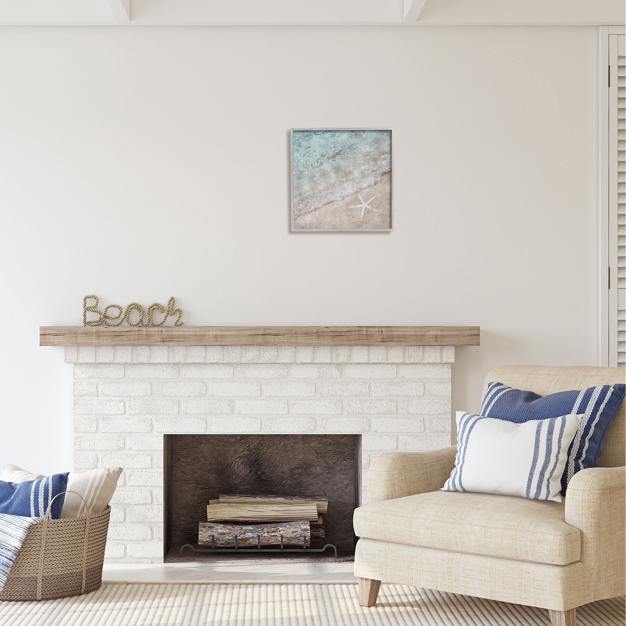 Stupell Industries Starfish on Beach Coast Nature Painting Gray Framed Art Print Wall Art, 17 x 17