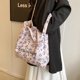 thumbnail image 3 of Bolso de hombro floral Bolsa de compras grande Bolsa de comestibles Bolsa de playa de fin de semana para mujer, 3 of 9