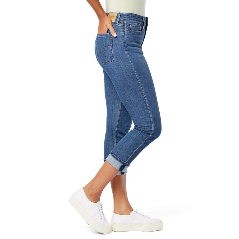 Levi capri pants best sale