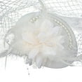 thumbnail image 1 of Las mujeres de malla de perlas Sombrero Fascinator con la novia del partido de la boda tocado de las señoras de plumas de flores Pillbox Sombrero Accesorios para el cabello blanco, 1 of 6