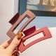 thumbnail image 4 of Pinza cuadrada para el pelo, pinza para el pelo, pinza para la parte posterior de la cabeza, sencilla, elegante, grande, pinza para el pelo, pinza para el baño con forma de tiburón, 4 of 5