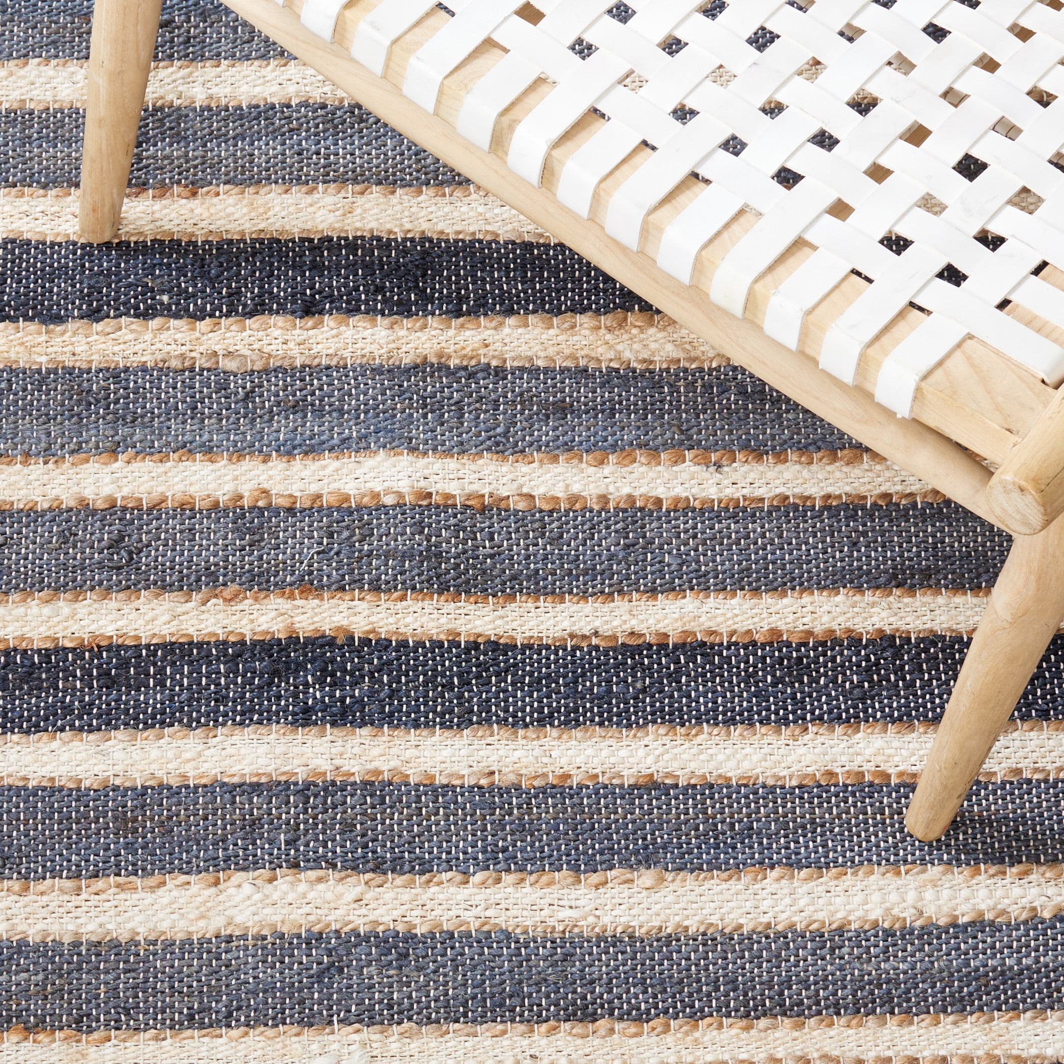 SAFAVIEH Striped Kilim Lorcan Striped Area Rug, Charcoal/Ivory, 8' x 10'