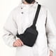 thumbnail image 1 of Bolso Bandolera Pequeño Tipo Bandolera para El Pecho, para El Hombro, con Una Sola Correa, para Hombre, Mujer y Niño, con Orificio para Auriculares., 1 of 7
