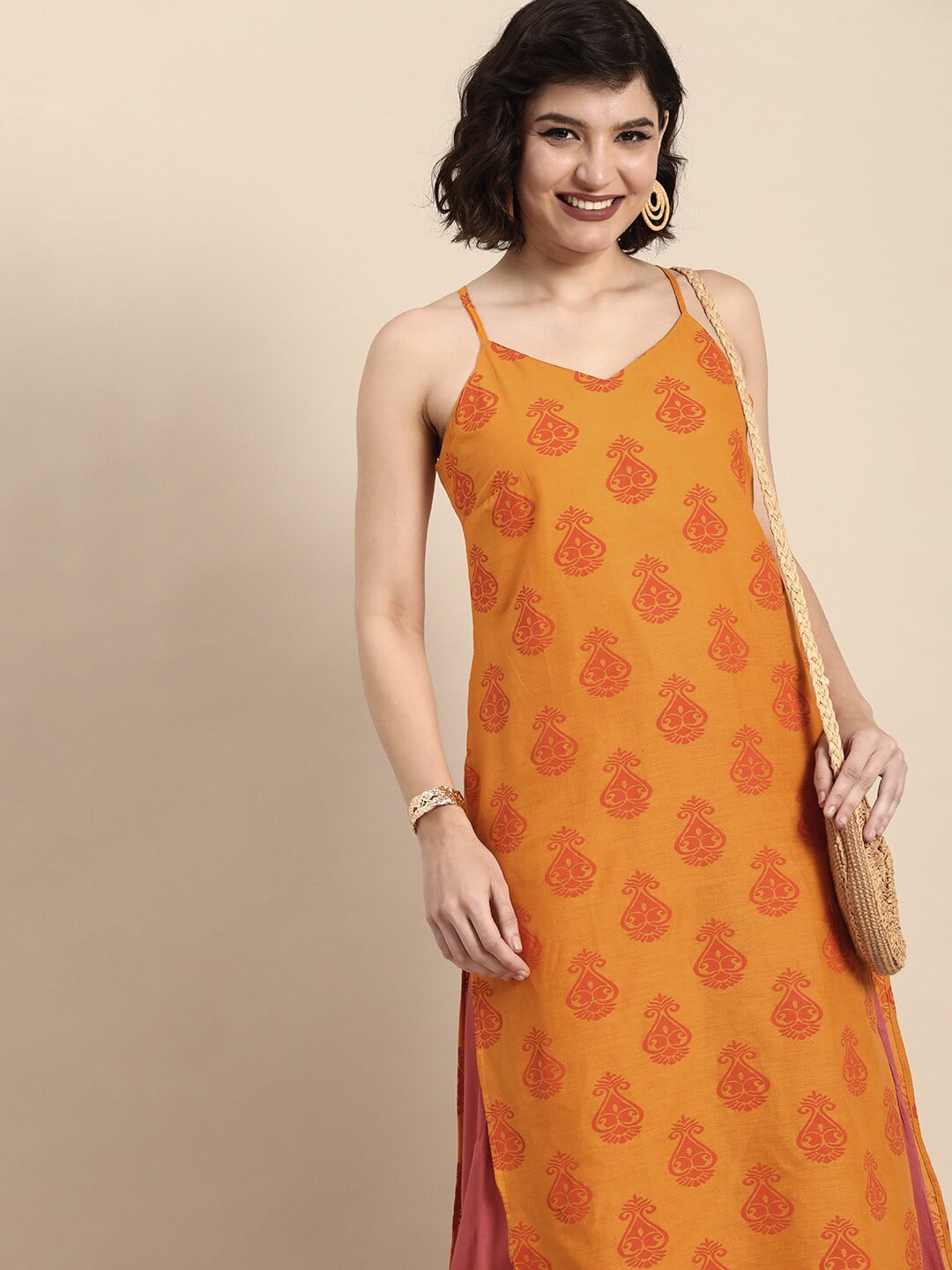 Buy Pink Fort Women Orange Chanderi Cotton Kurta With Palazzos - Kurta Sets  for Women 20222624 | Myntra
