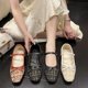 thumbnail image 2 of Mocasines elegantes, zapatos de primavera para mujer, zapatos de suela blanda con hebilla para mujer, zapatos planos de moda con punta redonda para abuela y pequeña fragancia, zapatos 36 Gao Jinjia LED, 2 of 2