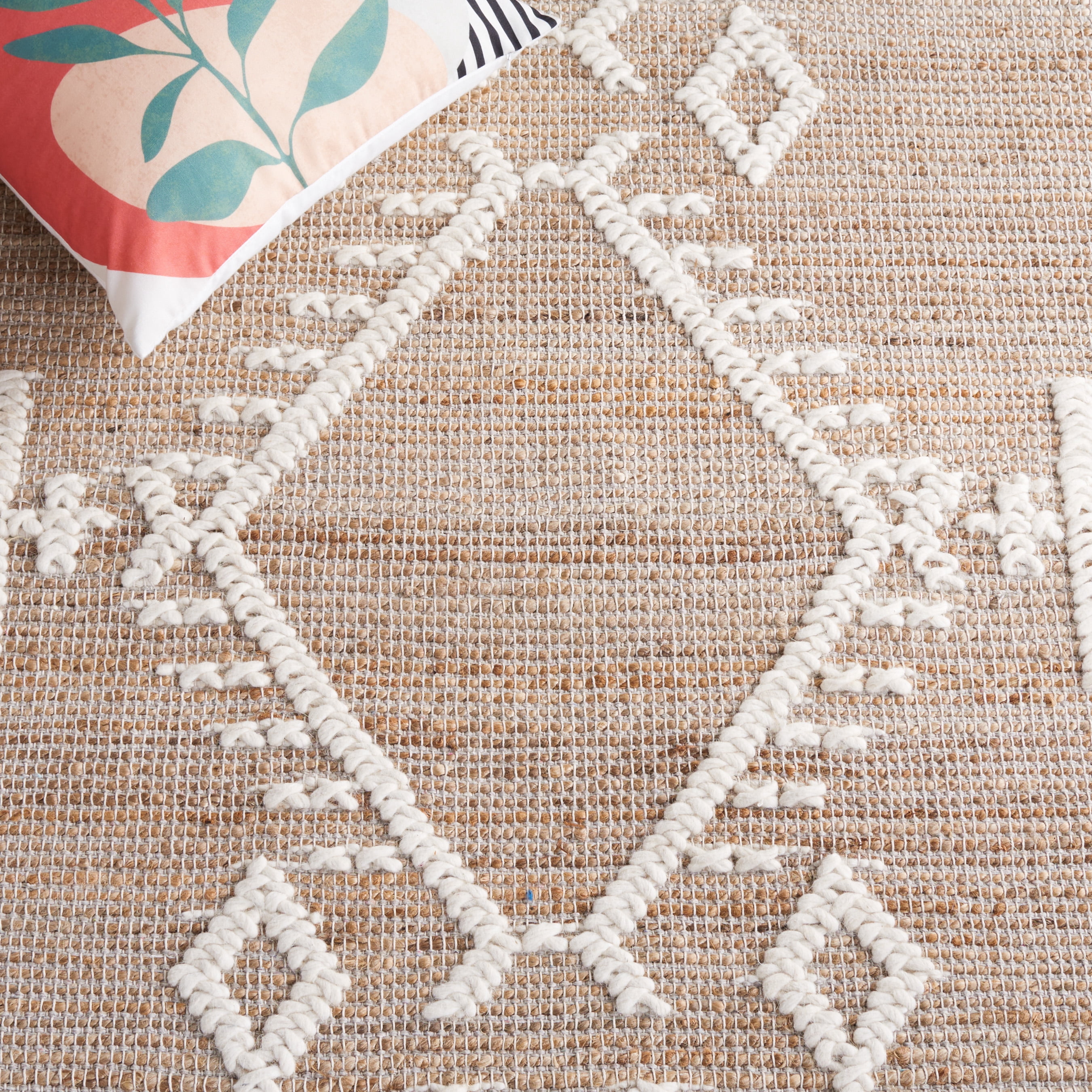SAFAVIEH Natural Fiber Cleto Geometric Area Rug, Natural/Ivory, 6' x 6' Square