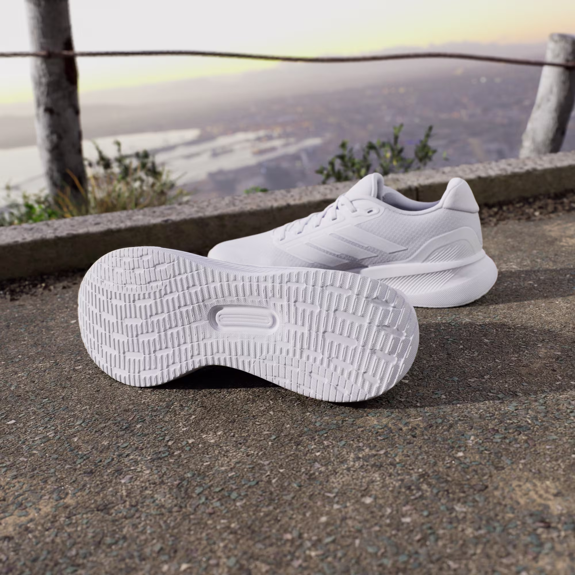 thumbnail image 2 of TENIS ADIDAS RUNFALCON 5 RUNNING BLANCO, 2 of 5
