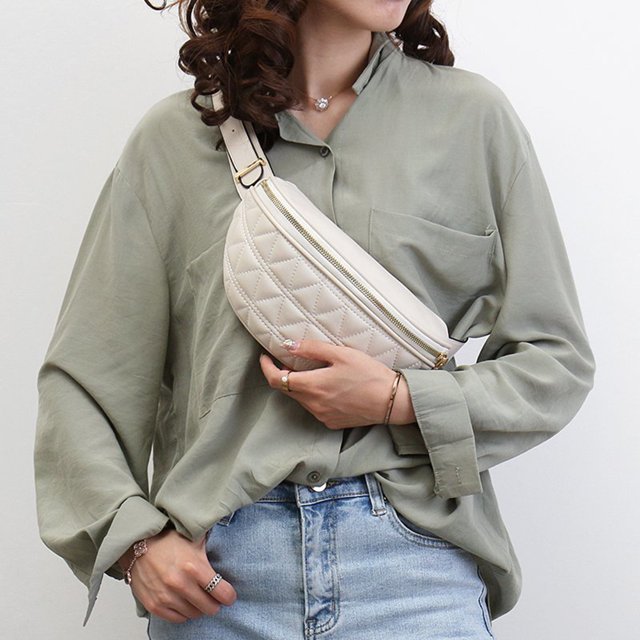 Rhombic Pattern Riñonera PU Bum Belt Travel Zip Chest Sling Monedero (Blanco)