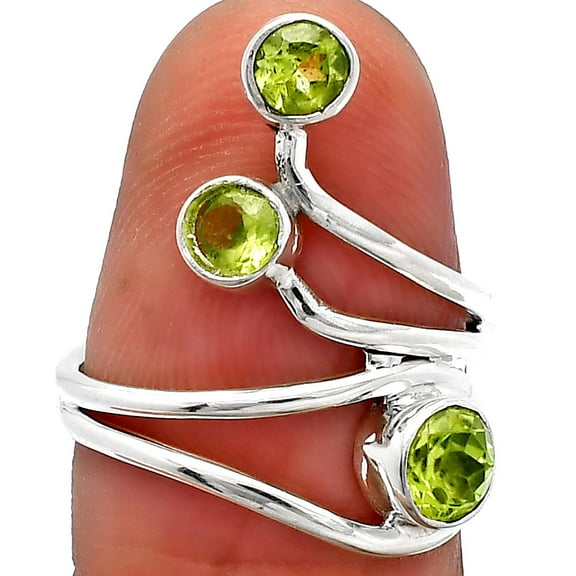 Natural Peridot 925 Sterling Silver Ring s.6.5 Jewelry R-1390 SDR226837