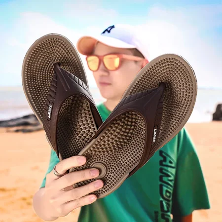 

Men Slippers Shoes Big Size Fashion Massage Summer Water Male Sandals High Quality Flat Beach Shoes Non-slip Mens Flip Flop
