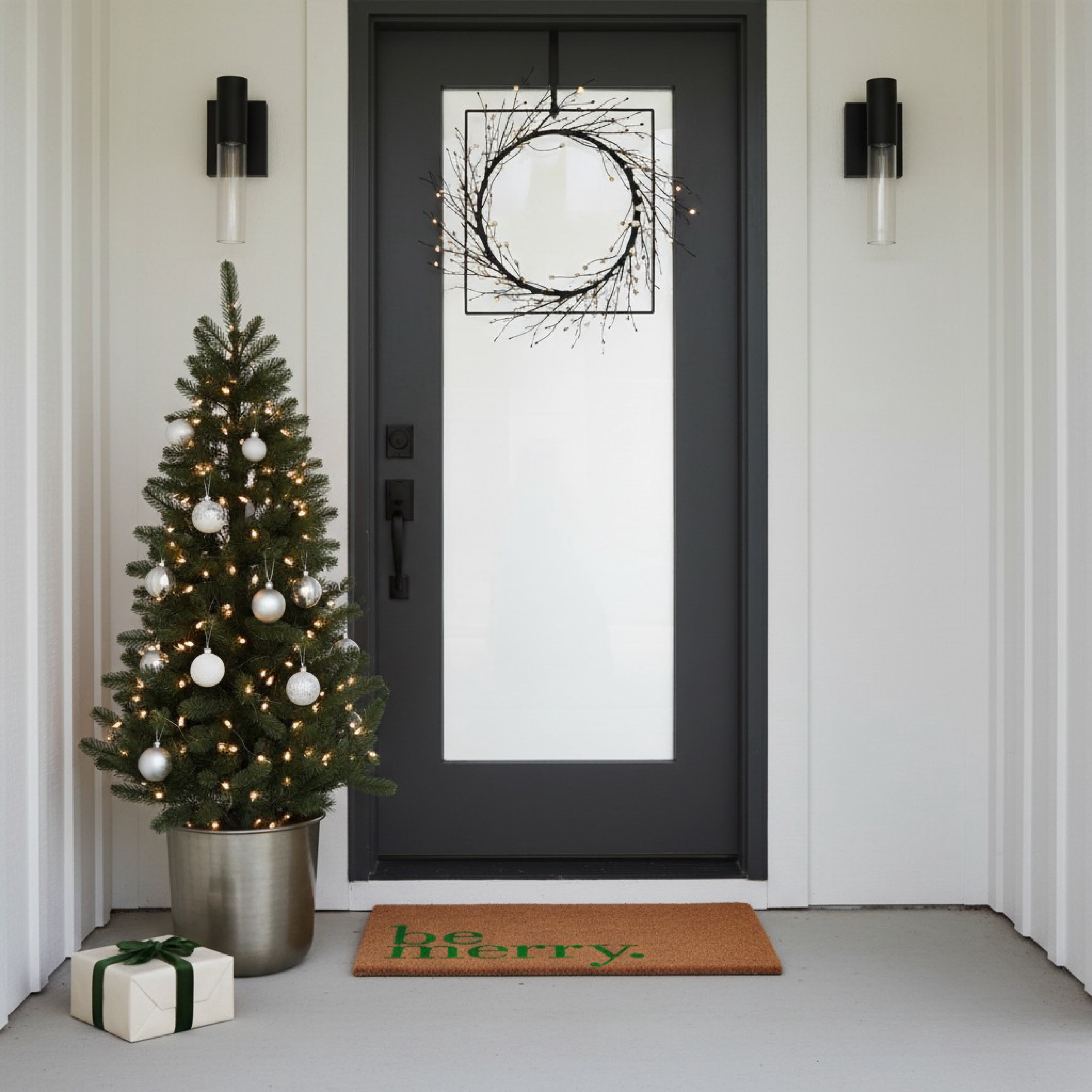 Calloway Mills 109262436 Be Merry Green Doormat 24" x 36"