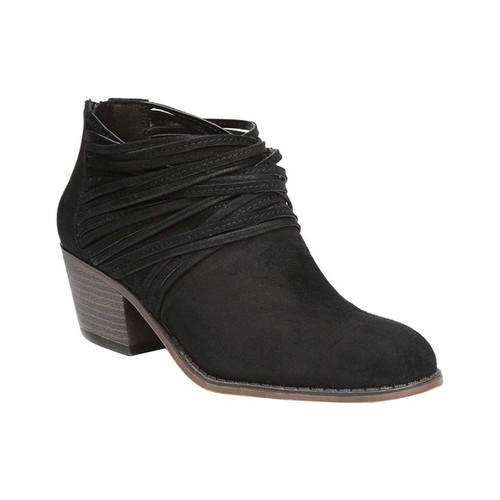 white & pink air vapormax flyknit 2 sneakers