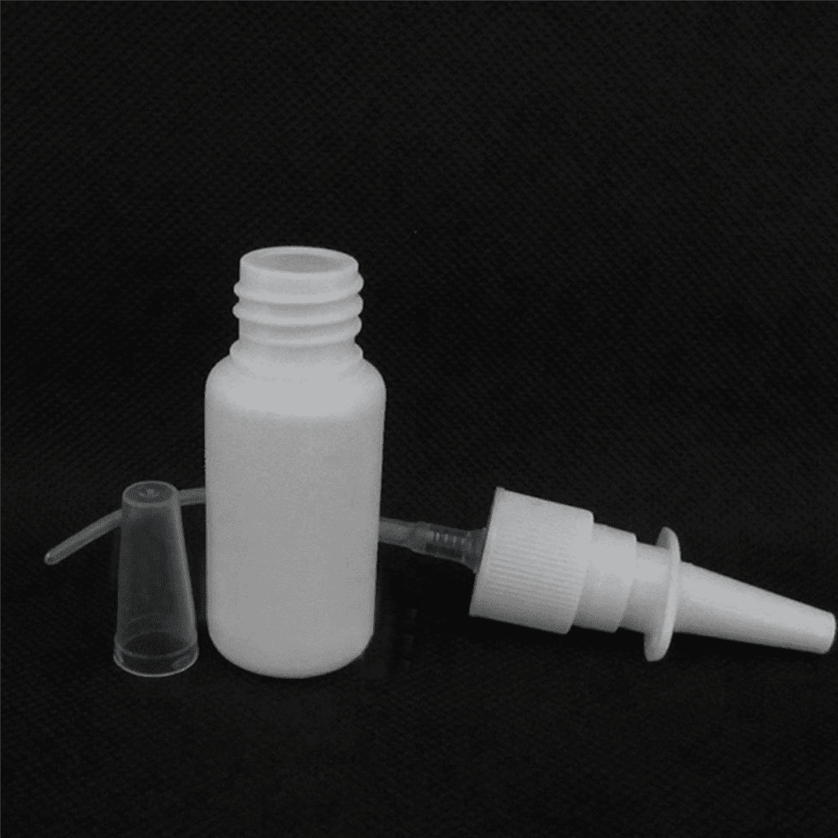 100Pcs 10Ml Bottle Refillable Plastic Mist Nose Nasal Sprayer