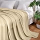 thumbnail image 5 of Manta refrescante de verano | Manta térmica de poliéster suave y transpirable | Manta lavable para todas las estaciones, ideal para dormir, siestas, acurrucarse en el asiento del coche o en la carr, 5 of 5