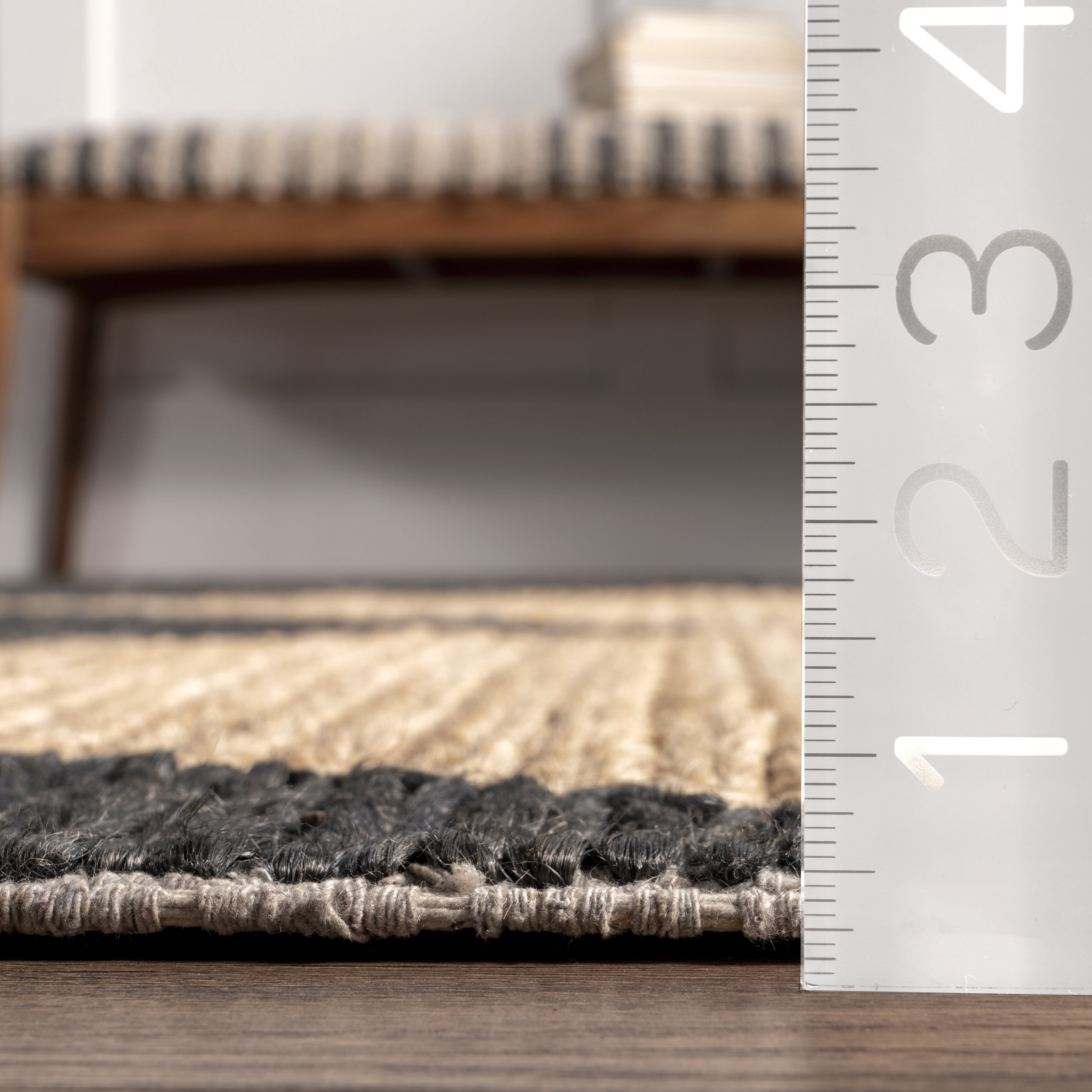 nuLOOM Linnie Bold Diamond Jute Area Rug, 5' x 8', Charcoal