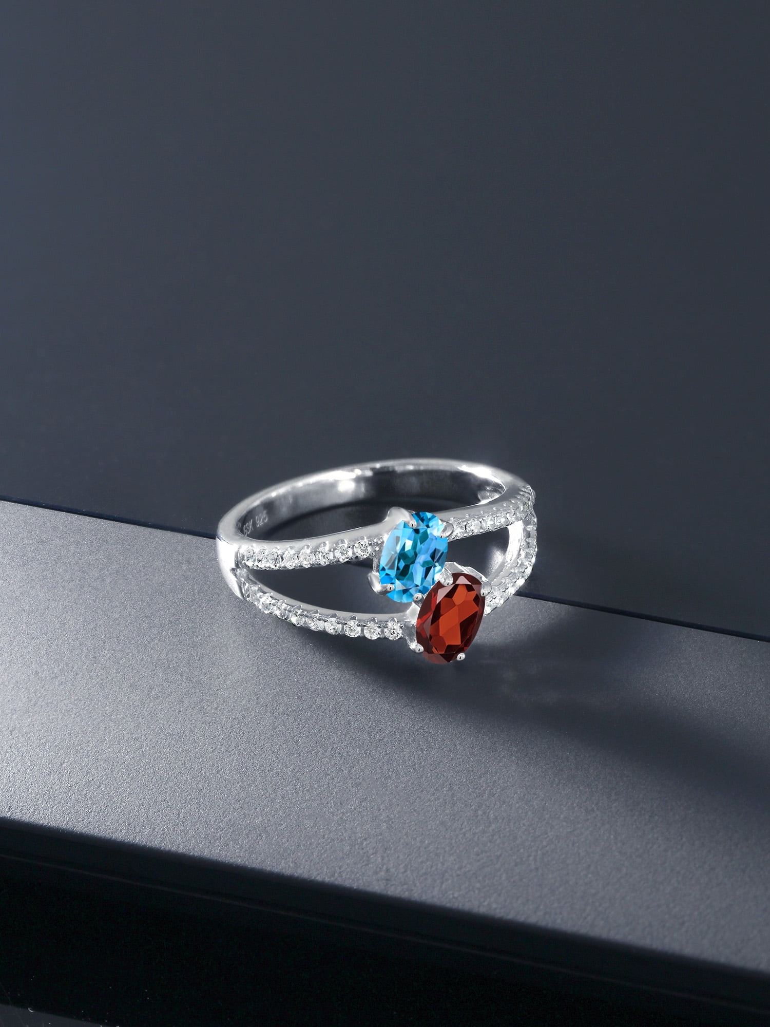 Gem Stone King 1.41 Ct Swiss Blue Topaz White Created Sapphire 925 Sterling Silver Ring