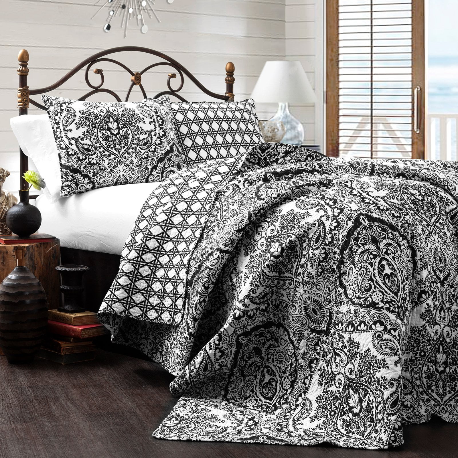 Horse and Lady Print Details about   Black and White Quilted Bedspread & Pillow Shams Set 