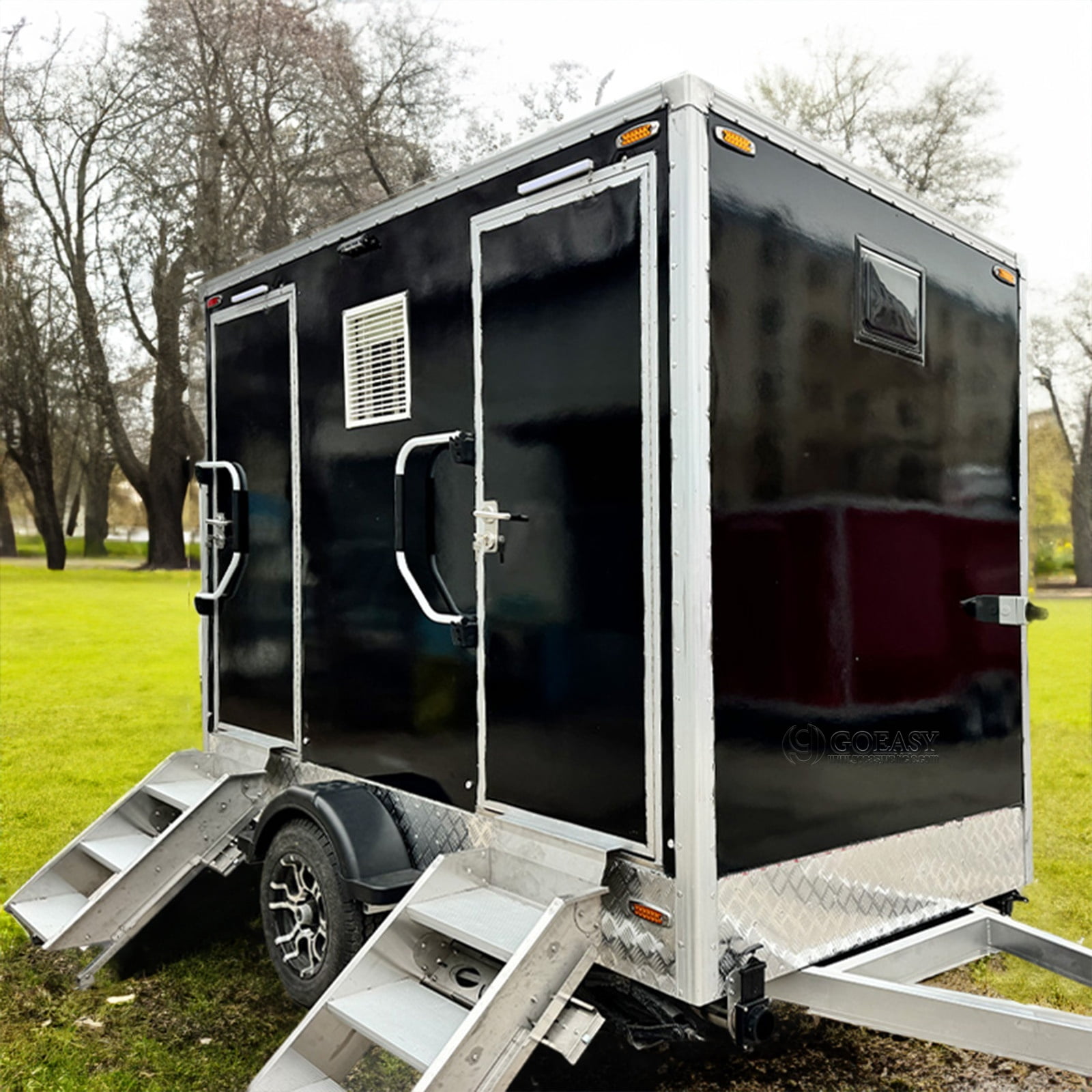 Goeasy Vehicle Luxury Dual Restroom Trailer Portable Mobile Toilet Trailer Outdoor VIP Bathroom Truck for Events, Weddings, and Construction Sites