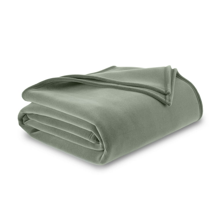 Free Shipping Vellux Queen Blanket All Season Pet Friendly Lightweight Hotel Quality 90 x90 Green Walmart