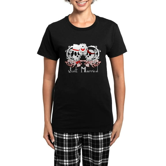 CafePress - Just Married Skulls Women's Dark Pajamas - Women's Short Sleeve Print T-Shirt and Pants Dark Cotton Pajama Set