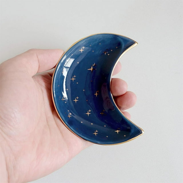 Petit Plateau de Rangement en Céramique Simple et Compact