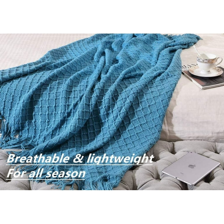 Voor 8,95 € Maakt Deze Superwarme Action Bloemenplaid Uw Bank Chic En Gezellig De Hele Winter