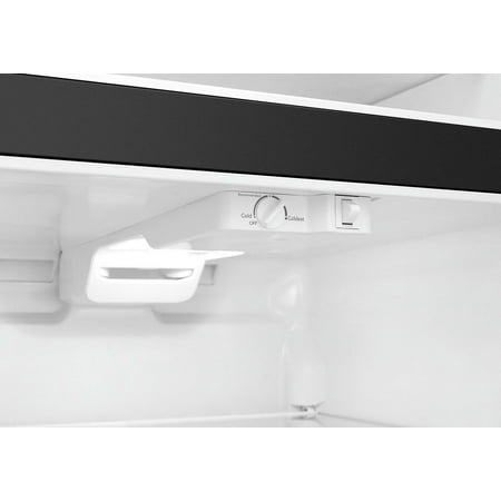 Frigidaire - 18.3 Cu. Ft. Top Freezer Refrigerator - Black